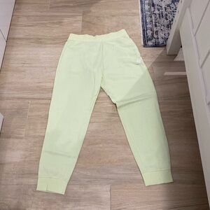 NWT Nike Sportswear Fleece Big Kids' Jogger Pants - Color Light Lime - Size XL